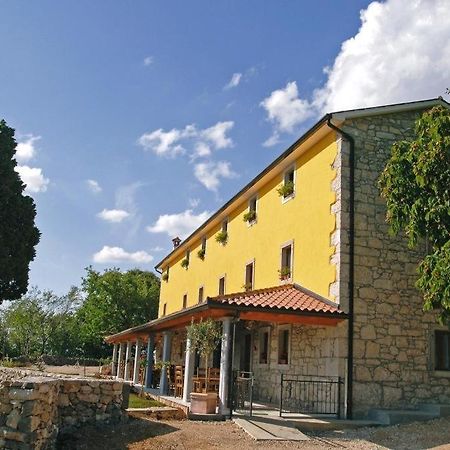 Villa Calussovo Ripenda Kras Экстерьер фото