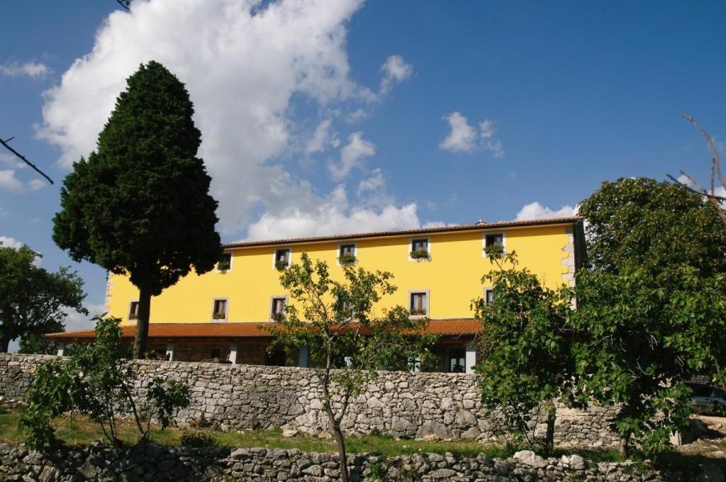 Villa Calussovo Ripenda Kras Экстерьер фото