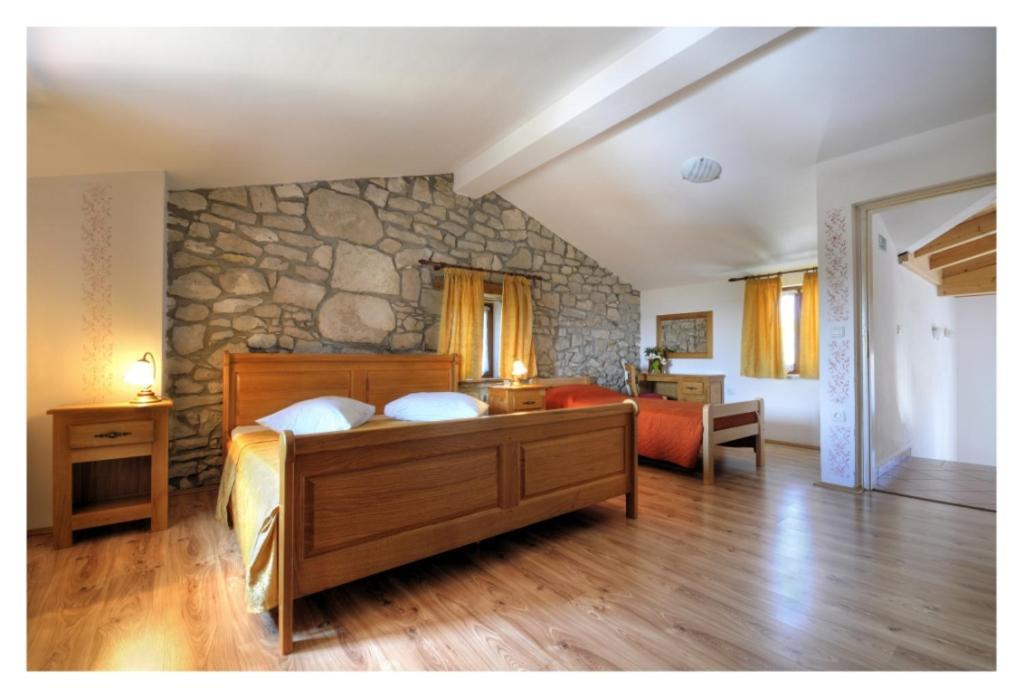 Villa Calussovo Ripenda Kras Экстерьер фото