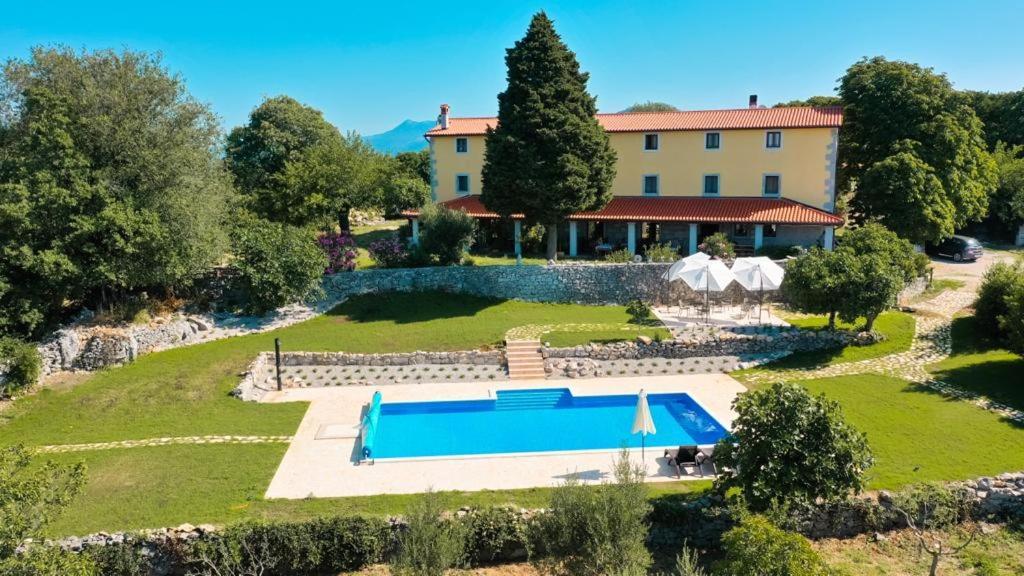Villa Calussovo Ripenda Kras Экстерьер фото