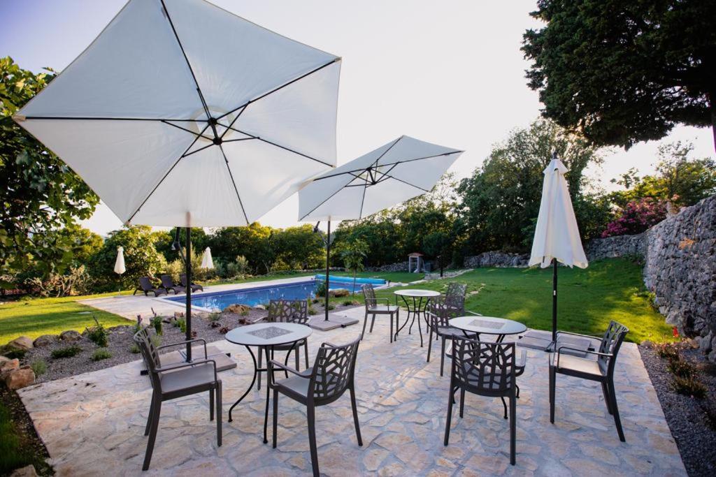 Villa Calussovo Ripenda Kras Экстерьер фото